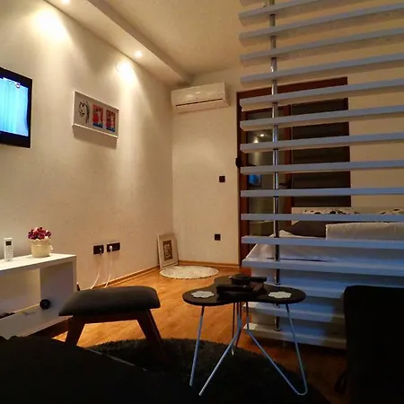 Apartman A 포드고리차