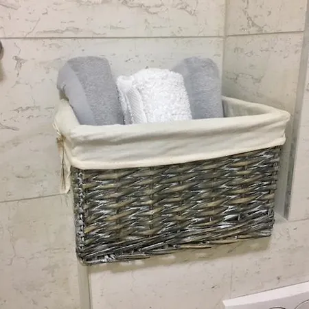 아파트 Apartman A 포드고리차